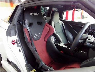 RECARO�i���J���V�[�g�j�@HONDA�@S660�@JW5�i2016�N�j�@�Ɂ@RECARO�i���J���j�@TS-G�@GK�@BK/RED�@����