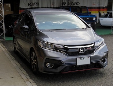 HONDA�@�t�B�b�g�@GK5�i2018�N�j�@�Ɂ@RECARO�i���J���j�@RS-GS�@BK�@����