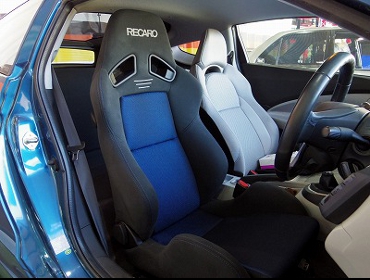 RECARO�i���J���V�[�g�j�@HONDA�@CR-Z�@ZF1�i2010�N�j�@�Ɂ@RECARO�i���J���j�@SR-7�@GK100�@BK/�u���[�@����