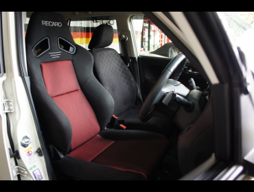 RECARO�i���J���V�[�g�j�@HONDA�@N-ONE�@JG-1�i2013�N�j�@�Ɂ@RECARO�i���J���j�@SR-7F�@GK100�@BK/RED�@����