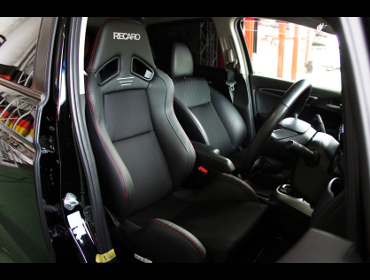 HONDA�@�t�B�b�g3�@GP5�@�Ɂ@RECARO�i���J���j�@SR-7�@Lassic�@BK�@�V�[�g�q�[�^�[�t���@����