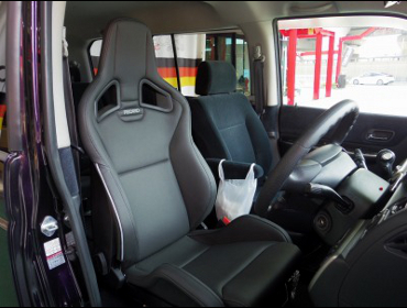 HONDA�@�X�e�b�v���S���@�Ɂ@RECARO�i���J���j�@�X�|�[�c�X�^�[BK���U�[�@����