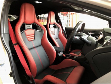 HONDA�@�V�r�b�N�@FK2�i2015�N�j�@�Ɂ@RECARO�i���J���j�@�X�|�[�c�X�^�[LL210H�@RED�@�~���E�@����