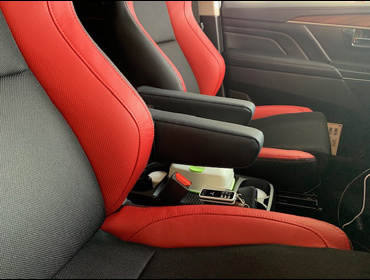 MITSUBISHI�@�f���JD:5�@CV1W�i2019�N�j�@RECARO�i���J���j�@SR-7F�@Lassic�@RED�@�V�[�g�q�[�^�[�t���@�A�[�����X�g�t���@�~���E�@����