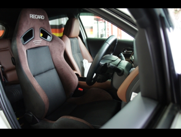HONDA�@���F�[���i2019�N�j�@�Ɂ@RECARO�i���J���j�@SR-7�@GU100�@�u���E���@����
