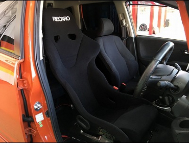 HONDA�@�t�B�b�g�@GE8�i2013�N�j�@�Ɂ@RECARO�i���J���j�@RS-GE�@BK�@����