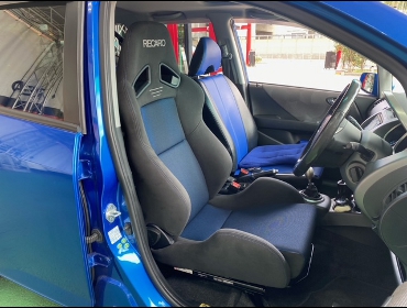 HONDA�@�t�B�b�g�@GD3�i2006�N�j�@�Ɂ@RECARO�i���J���j�@SR-7�@GK100�@BK/�u���[�@����