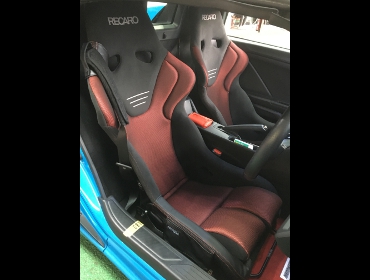 HONDA�@S660�@JW5�i2018�N�j�@�Ɂ@RECARO�i���J���j�@RS-G�@GK�@BK/RED�@�~���E�@����