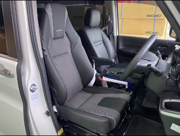 HONDA�@�X�e�b�v���S���@RP5�i2019�j�@�Ɂ@RECARO�i���J���j�@LX-F�@IL110�@BK�@�A�[�����X�g�t���@����