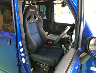 HONDA�@N-VAN(2018�N)�@�Ɂ@RECARO�i���J���j�@SR-7F�@GK100�@BK/�u���[�@����