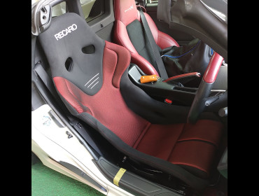 HONDA�@S660�@JW5�i2018�N�j�@�Ɂ@RECARO�i���J���j�@TS-G�@GK�@BK/RED�@����