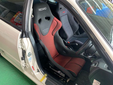 HONDA�@�C���e�O���@DB8�i1999�N�j�@�Ɂ@RECARO�i���J���j�@RS-G�@GK�@BK/RED�@����
