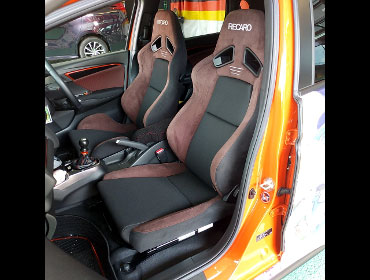 HONDA�@�t�B�b�g�@GK5�i2019�N�j�@�Ɂ@RECARO�i���J���j�@SR-7�@GU100�@�u���E���@���@SR-7F�@GU100�@�u���E���@����