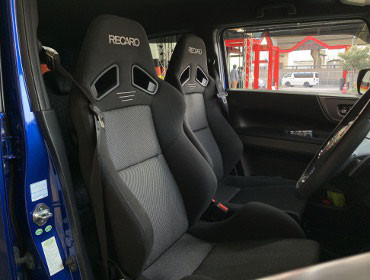 HONDA�@N-BOX�@Slash�@JF1�i2015�j�@�Ɂ@RECARO�i���J���j�@SR-7�@GK100�@BK/SIL�@���@SR-7F�@GK100�@BK/SIL�@����