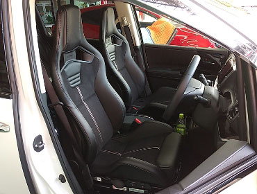 HONDA�@�I�f�b�Z�C�@�n�C�u���b�h�@RC4�i2020�N�j�@�Ɂ@RECARO�i���J���j�@�X�|�[�c�X�^�[�@CL210H�@BK�@����