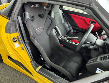 HONDA�@S660�@DBA-JW5�i2016�N�j�@�Ɂ@RECARO�i���J���j�@RS-G�@GK�@BK/BK�@����