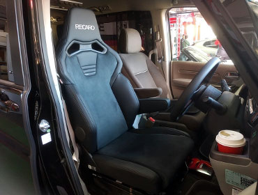 HONDA�@�X�e�b�v���S���@RP1�i2015�N�j�@�Ɂ@RECARO�i���J���j�@SR-C�@UT100�@A/R BK�@����