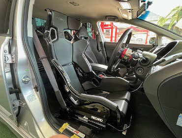 HONDA�@�V�r�b�N�@FD2�i2007�N�j�@�Ɂ@RECARO�i���J���j�@PRO�@RACER�@RMS2700G�@����