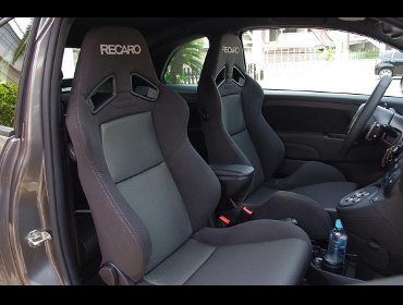 RECARO�i���J���V�[�g�j�@���@ABARTH�@�A�o���g500�@�Ɂ@RECARO�@SR-7�@SK100�@SIL�@���@SR-7F�@SK100�@SIL �@������