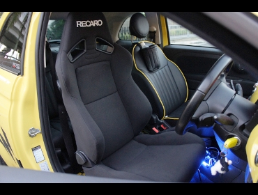 RECARO�i���J���V�[�g�j�@FIAT�@500�@1.4SPORT SS��RECARO�i���J���j�@SR-7F KK100 BK�@����
