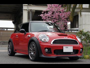 BMW�@MINI�@JCW��RECARO�i���J���j�V�[�g����