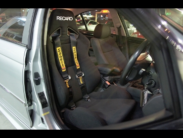 RECARO�i���J���V�[�g�j�@BMW�@318i�@E46��RECARO�i���J���j�@SR-7 KK100 BK�@����