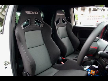 RECARO�i���J���V�[�g�j�@FIAT�@500S�@31209��RECARO�i���J���j�@SR-7 SK100 BK/SIL�@���@SR-7F SK100 BK/SIL�@����