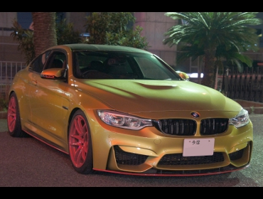 BMW�@M4��RECARO�i���J���j�V�[�g����