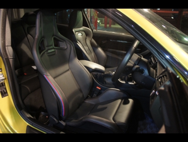 RECARO�i���J���V�[�g�j�@BMW�@M4�ɂɃ��J���@�X�|�[�c�X�^�[LL100H���U�[SE�@BK���U/RED�X�e�b�`/RED��BL���C���@����