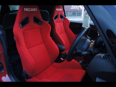 RECARO�i���J���V�[�g�j�@BMW�@MINI�@�R���o�[�`�u���@R57��RECARO�i���J���j�@SR-7 KK100H�@RED�i�V�[�g�q�[�^�[�t���j�@�~2�r�@����