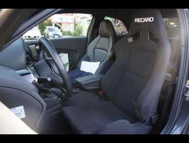 RECARO�i���J���V�[�g�j�@�A�E�f�B�iAudi�j�@A1��RECARO�i���J���j�@SR-7 KK100 BK�@����
