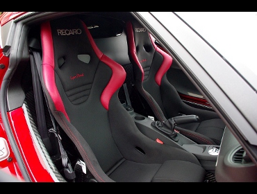 RECARO�i���J���V�[�g�j�@�A���t�@�����I�@4C�Ƀ��J���@����RS-G �X�[�p�[�V���^���N�@NU�@�~2�r�@����
