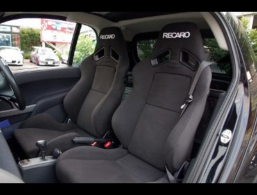 RECARO�i���J���V�[�g�j�@�X�}�[�g�iSmart�j�Ƀ��J���@SR-7 KK100�@BK�@���@SR-7F KK100 BK�@����