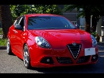 RECARO(レカロシート) AlfaRomeo Giulietta アルファロメオ ジュリエッタ クアドリフォリオベェルデにレカロ SR-7 LassicH BK/RED & SR-7F LassicH BK/RED 装着