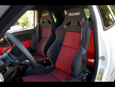 RECARO�i���J���V�[�g�j�@�A�o���g595�Ƀ��J���@SR-7 SK100 BK/RED�@���@SR-7F SK100 BK/RED�@����