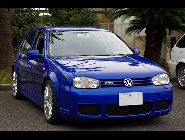 VW�i�t�H���N�X���[�Q���j�@�S���tR32��RECARO�i���J���j�V�[�g����