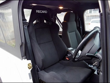 RECARO�i���J���V�[�g�j�@CHRYSLER�i�N���C�X���[�j�@�����O���[�iJeep�j�@TJ40S�Ƀ��J���@SR-7 KK100�@BK�@����