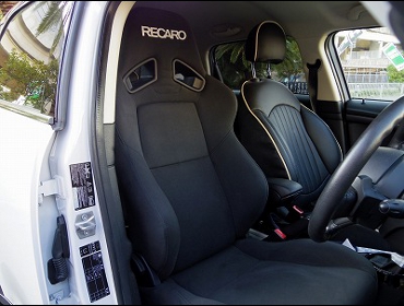 RECARO�i���J���V�[�g�j�@BMW�@MINI�N���X�I�[�o�[R60�Ƀ��J���@SR-7F KK100�@BK�@����