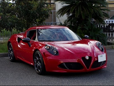 �A���t�@�����I�iAlfaromeo�j��RECARO�i���J���j�V�[�g����