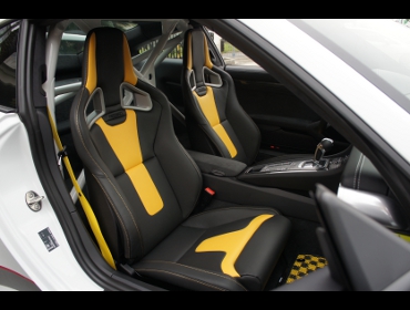 RECARO�i���J���V�[�g�j�@�|���V�F�iPORSCHE�j�@991GT-3RS�@991�@2016�N���Ƀ��J���@���ʌ���N���X�X�|�[�c�X�^�[�@���~�e�b�h�G�f�B�V�����@���F�@�~2�r�@����