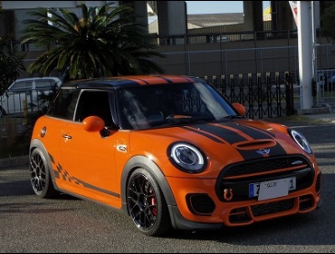 BMW�@MINI�@JCW�@F56��RECARO�i���J���j�V�[�g����