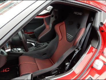 RECARO�i���J���V�[�g�j�@AlfaRomeo�i�A���t�@�����I�j�@4C�Ƀ��J���@RS-G�@GK�@�V�[�g�q�[�^�[�t���@BK/RED�@���@SR-6�@GK100S�@�V�[�g�q�[�^�[�t���@BK/RED�@����