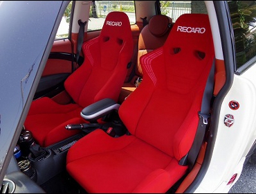 RECARO�i���J���V�[�g�j�@BMW�@MINI�@R56�@�N�[�p�[S�Ƀ��J���@SR-6 KK100S�@RED�@�~2�r�@����