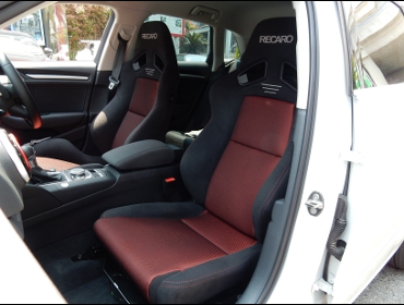RECARO�i���J���V�[�g�j�@Audi�i�A�E�f�B�j�@A3�@8V�Ƀ��J���@SR-7�@GK100�@BK/RED�@���@New SR-7F�@GK100�@BK/RED�@����