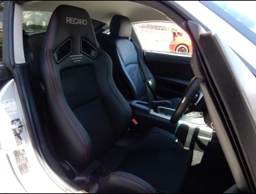 RECARO�i���J���V�[�g�j�@BMW�@Z4�@3.0si�Ƀ��J���@SR-7 Lassic 2�@BK���U�[�@����