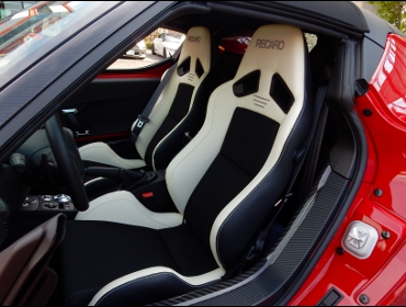 �A���t�@�����I�@4C�X�p�C�_�[��RECARO�i���J���j�@SR-7�@Lassic�@�����U�[�@�~2�r�@����