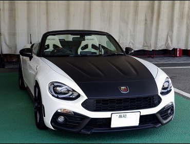 ABARTH�@124�X�p�C�_�[��RECARO�i���J���j�V�[�g����