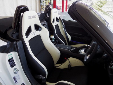 ABARTH�@124�X�p�C�_�[��RECARO�i���J���jSR-7�@Lassic�@�V�[�g�q�[�^�[�t���@�����U�[�@���@SR-7F Lassic �V�[�g�q�[�^�[�t���@�����U�[�i�V�[�g�o�b�N�o�[�J�o�[�@�s�A�m�u���b�N�j�@����
