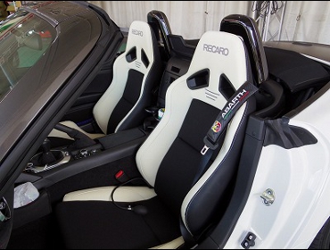 ABARTH�@124�X�p�C�_�[��RECARO�i���J���jSR-7�@Lassic�@�V�[�g�q�[�^�[�t���@�����U�[�@���@SR-7F Lassic �V�[�g�q�[�^�[�t���@�����U�[�i�V�[�g�o�b�N�o�[�J�o�[�@�s�A�m�u���b�N�j�@����