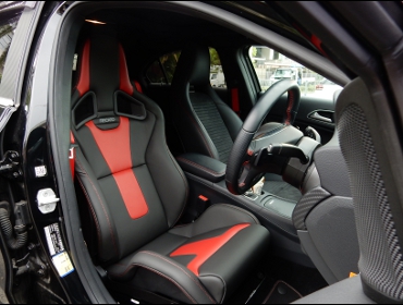 RECARO�i���J���V�[�g�j�@Mercedes Benz�i�����Z�f�X�x���c�j�@A250�Ƀ��J���@�X�|�[�c�X�^�[�@���~�e�b�h�G�f�B�V�����@BK/RED�@����